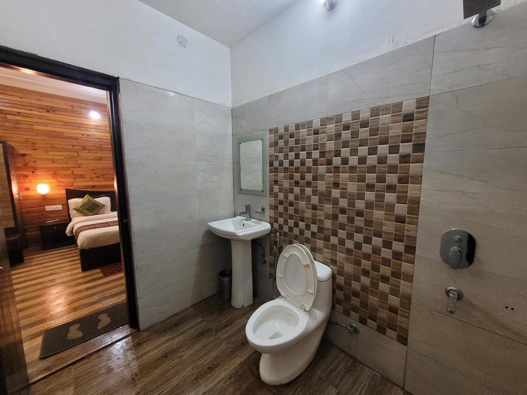 Sweet Sunset Premium Bed & Breakfast Nainital