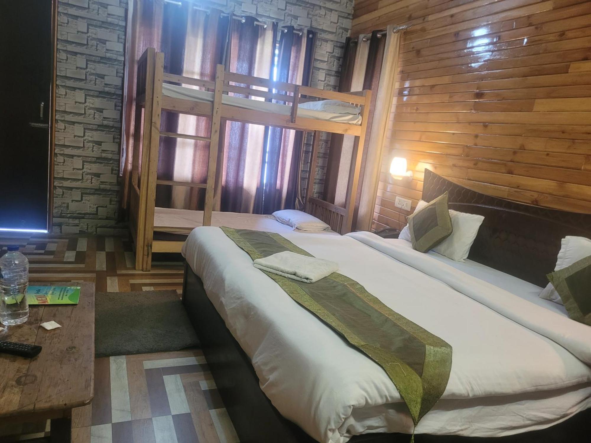 Sweet Sunset Premium Bed & Breakfast